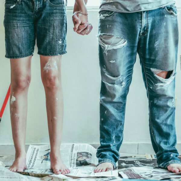 Why couples do more housework than singles?