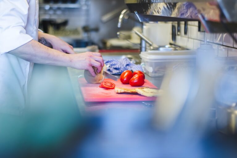The Power of Food: Are You Eating to Heal or Hurt Yourself?