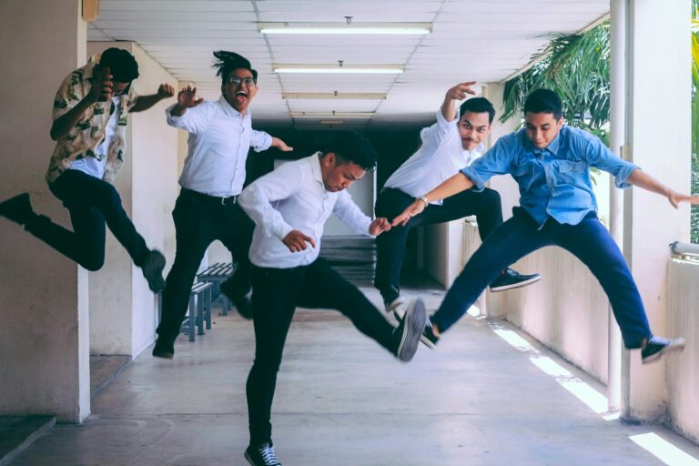 10 Proven Ways to Cultivate Happiness in the Workplace