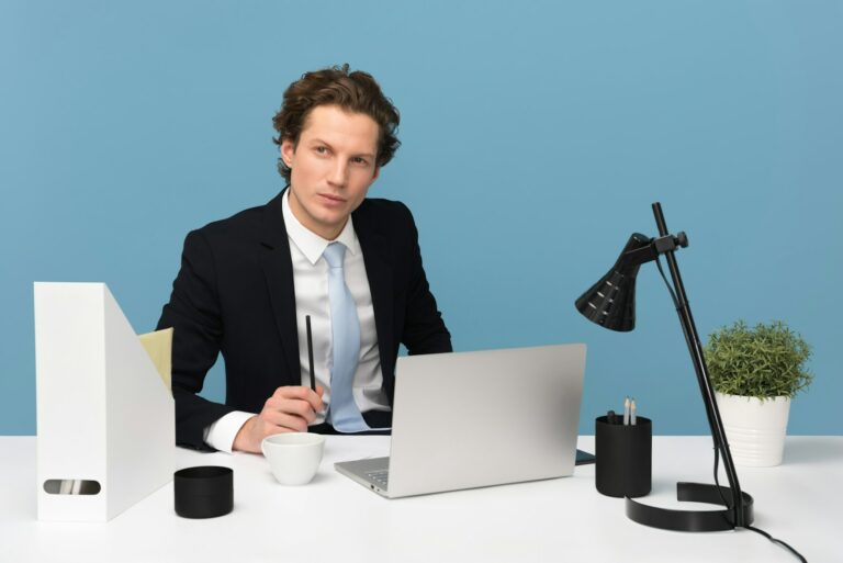 Key Business Lessons and Insights from Successful Business People