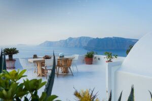 Top 10 Luxuries Men Can’t Buy But Boost Happiness