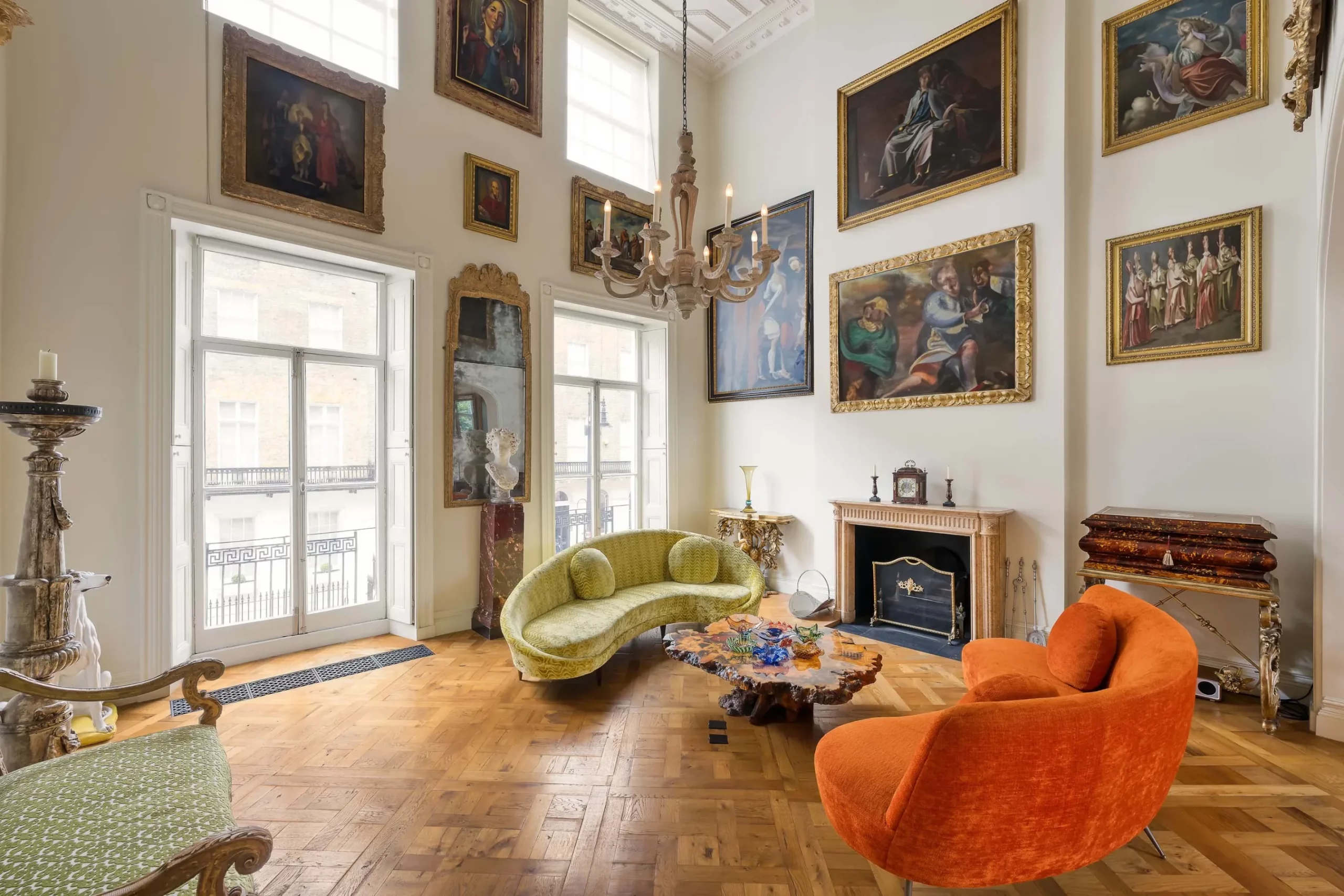 $200M Lineup for Live Auction in London Attract Global Driven Luxury Property Buyers