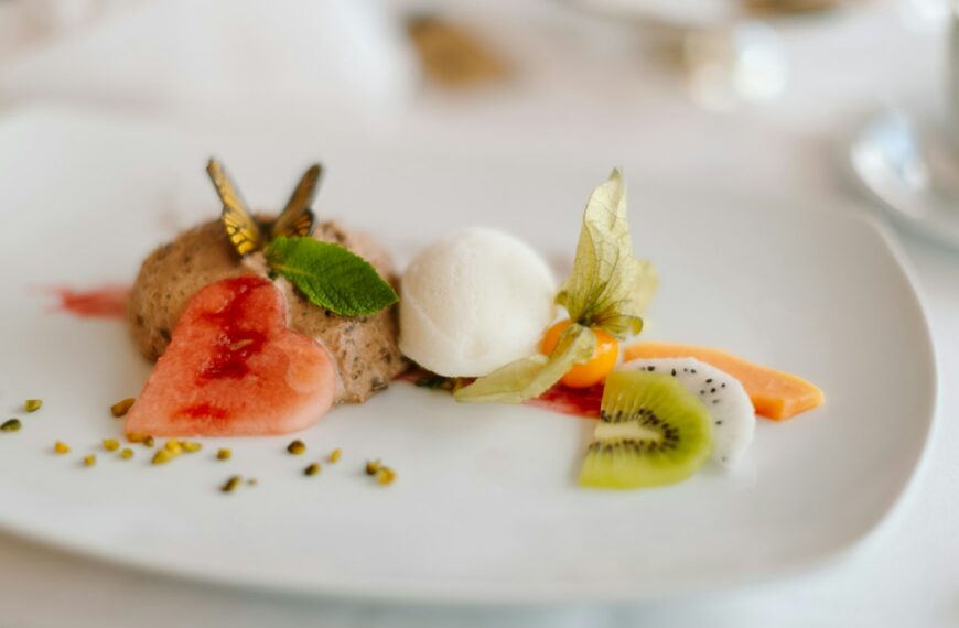 Local Ice Cream Shops Drive California's Artisanal Dessert Renaissance